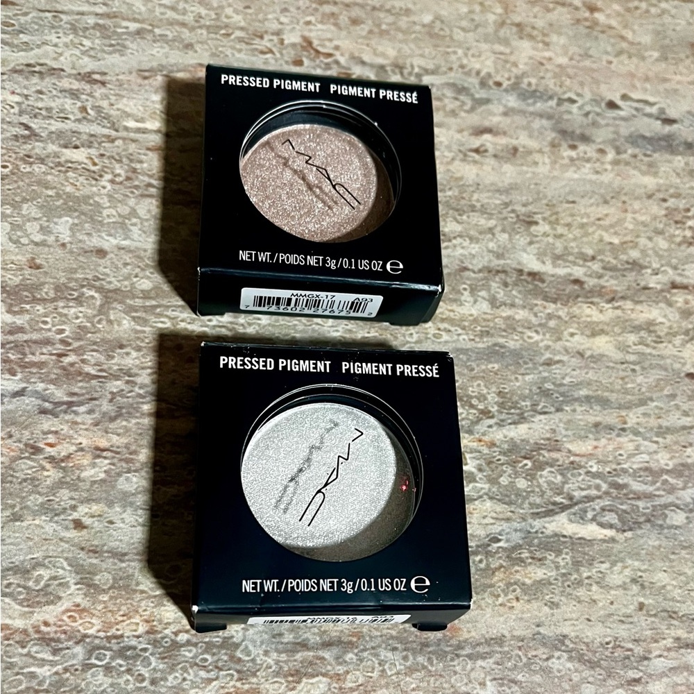 MAC Cosmetics HTF Pressed Pigment Eyeshadow Duo in Blonde Streak & Angelic